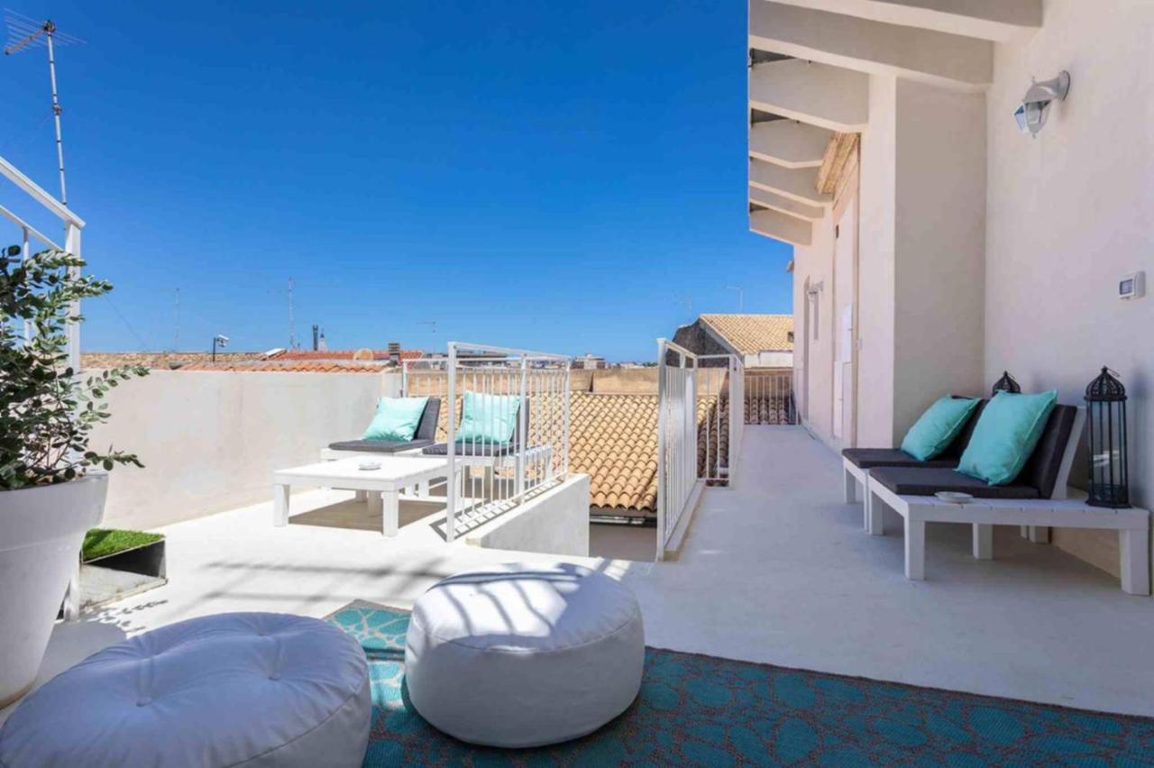 Ortigia Sunset Apartments - Xenia Sicily Villas Syracuse Eksteriør billede