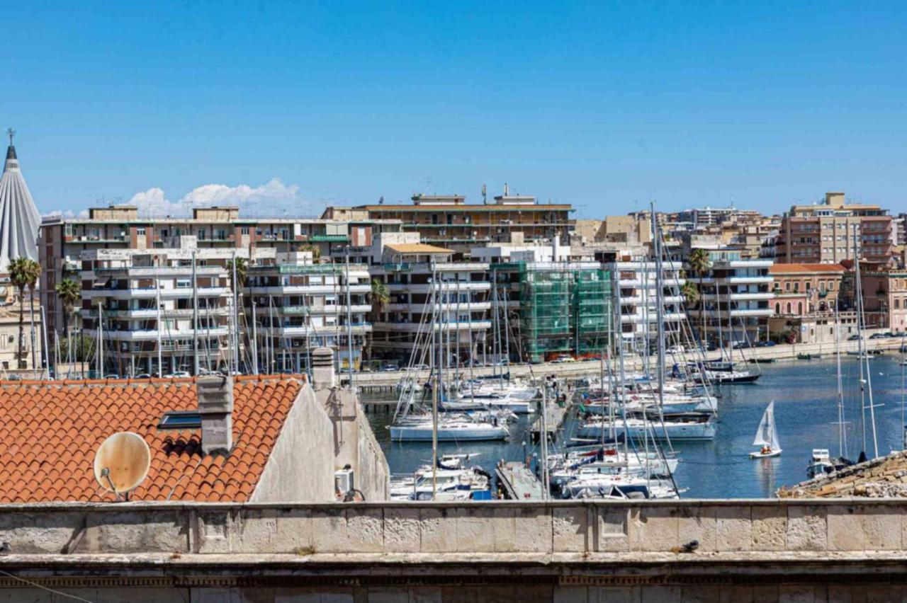 Ortigia Sunset Apartments - Xenia Sicily Villas Syracuse Eksteriør billede